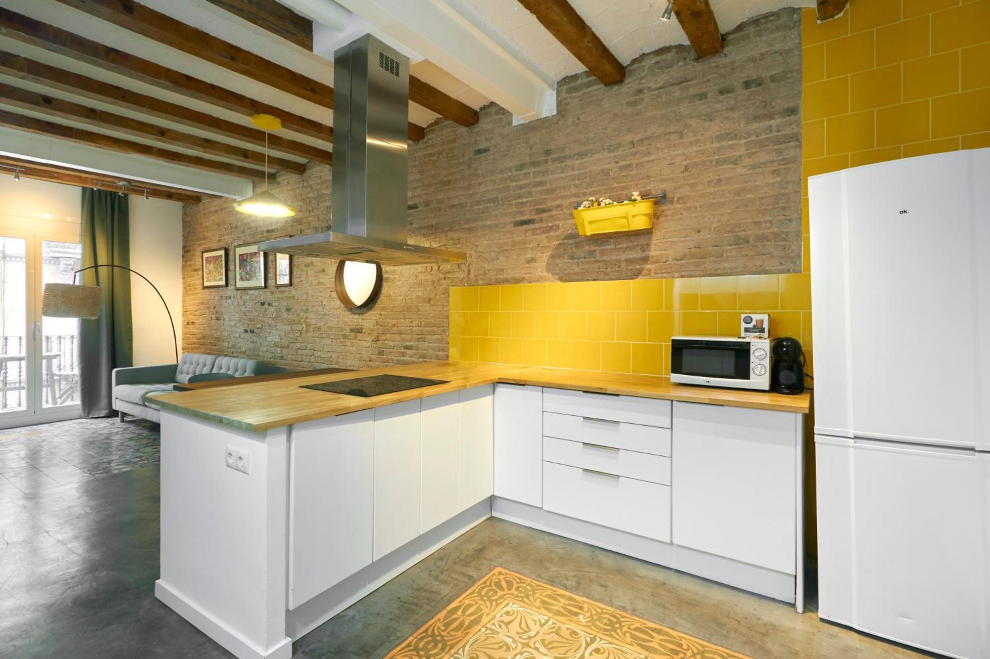 64 Apartment In A Typical Barcelona'S Old Building 외부 사진